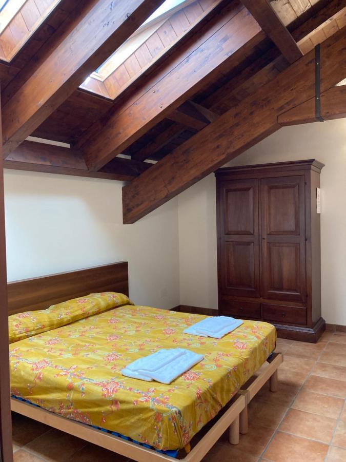 Agriturismo Altana Del Motto Rosso Gattico Exterior foto